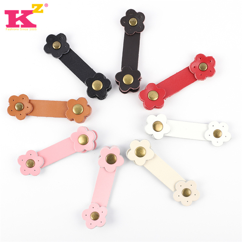 手拿钱包拼布包小搭扣 真皮花朵搭扣真皮DIY手工包包皮扣配件 KZ0038